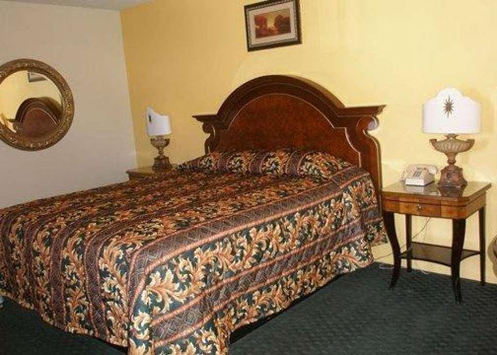 Beyond Stay Hotel Victorville Downtown Zimmer foto